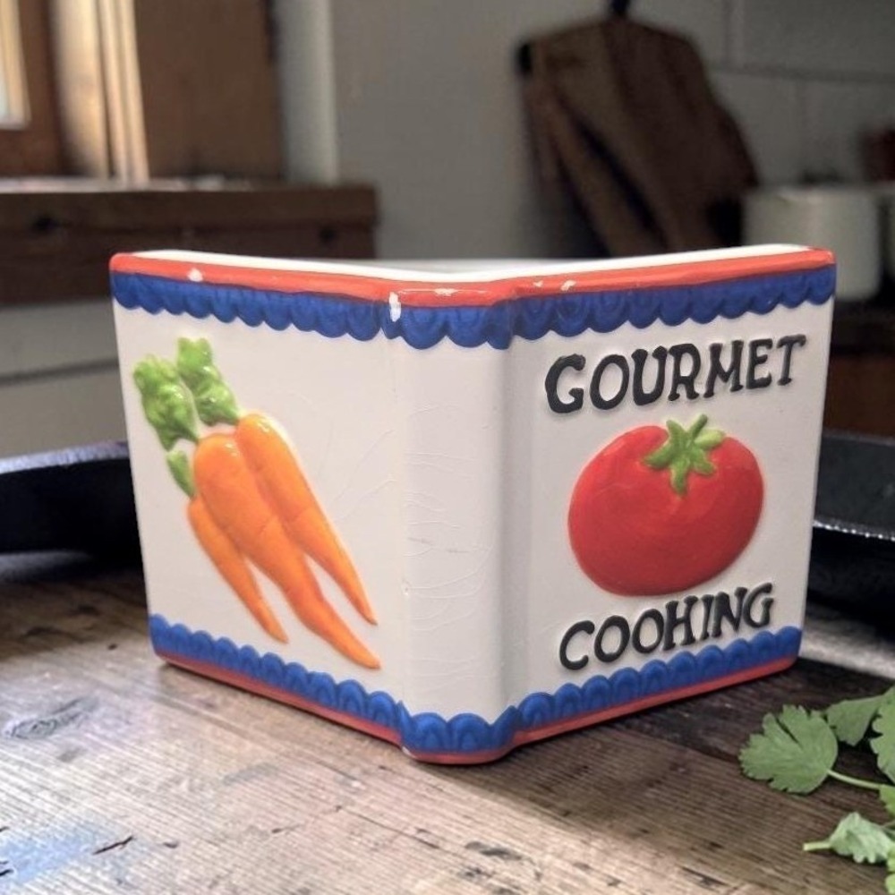 Boston Warehouse Ceramic Cookbook Stand, Vintage Holder, Gourmet Cooking Display